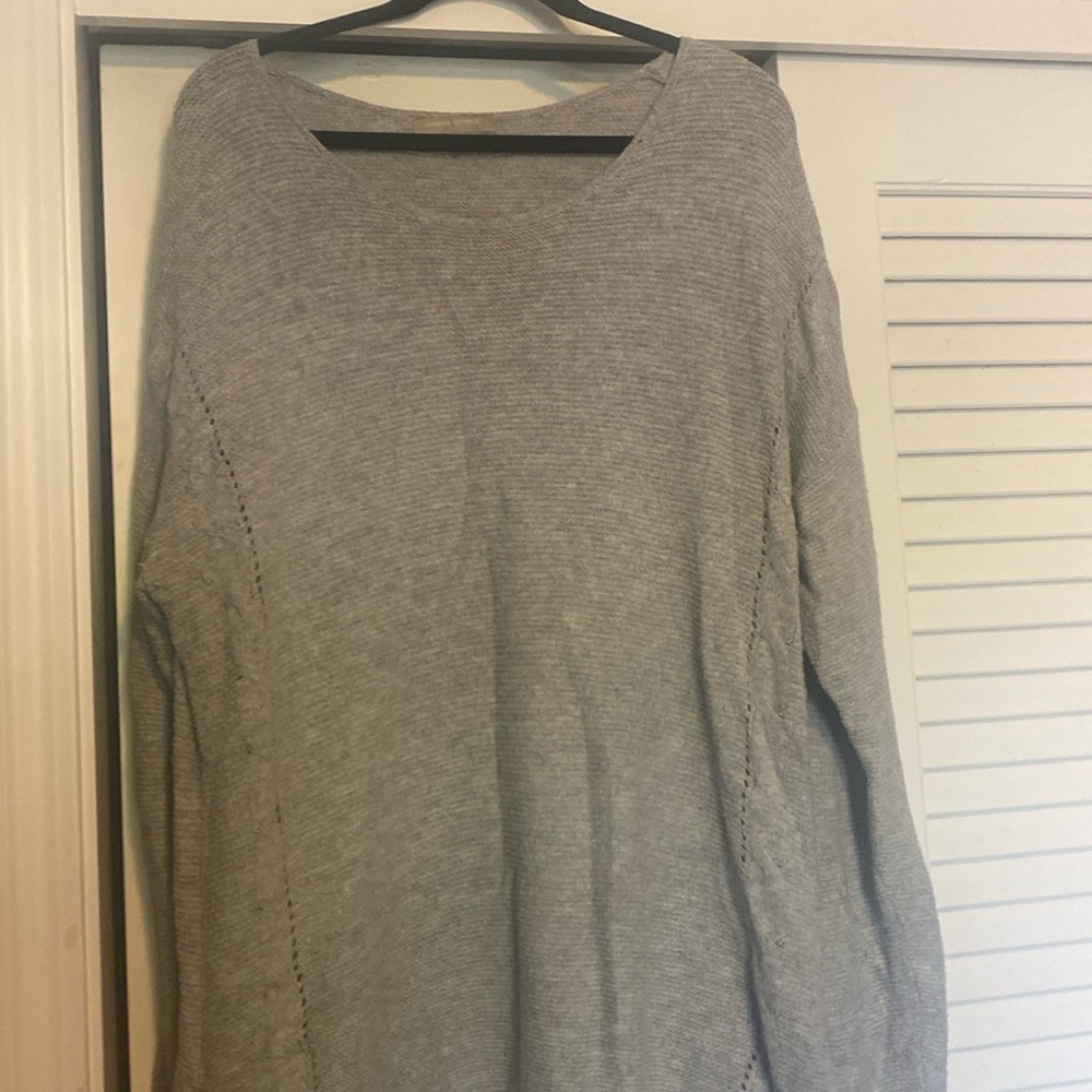Banana Republic grey sweater with side zippers